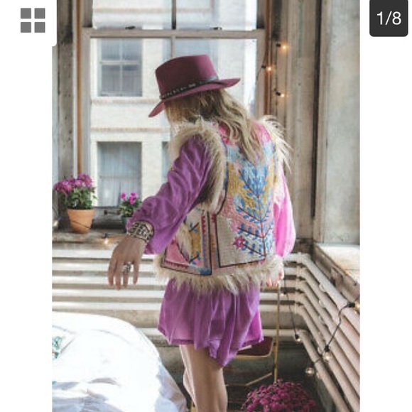 Spell penny lane vest fits  size S like new - Picture 2 of 9